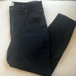 Everlane curvy way-high skinny crop jeans.